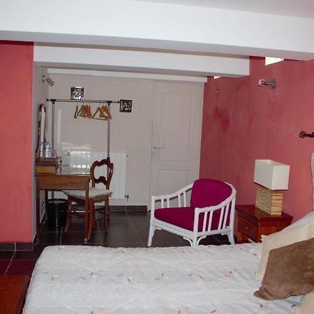ホテル Clot De Felines Chambre Spacieuse アントルヴォー エクステリア 写真